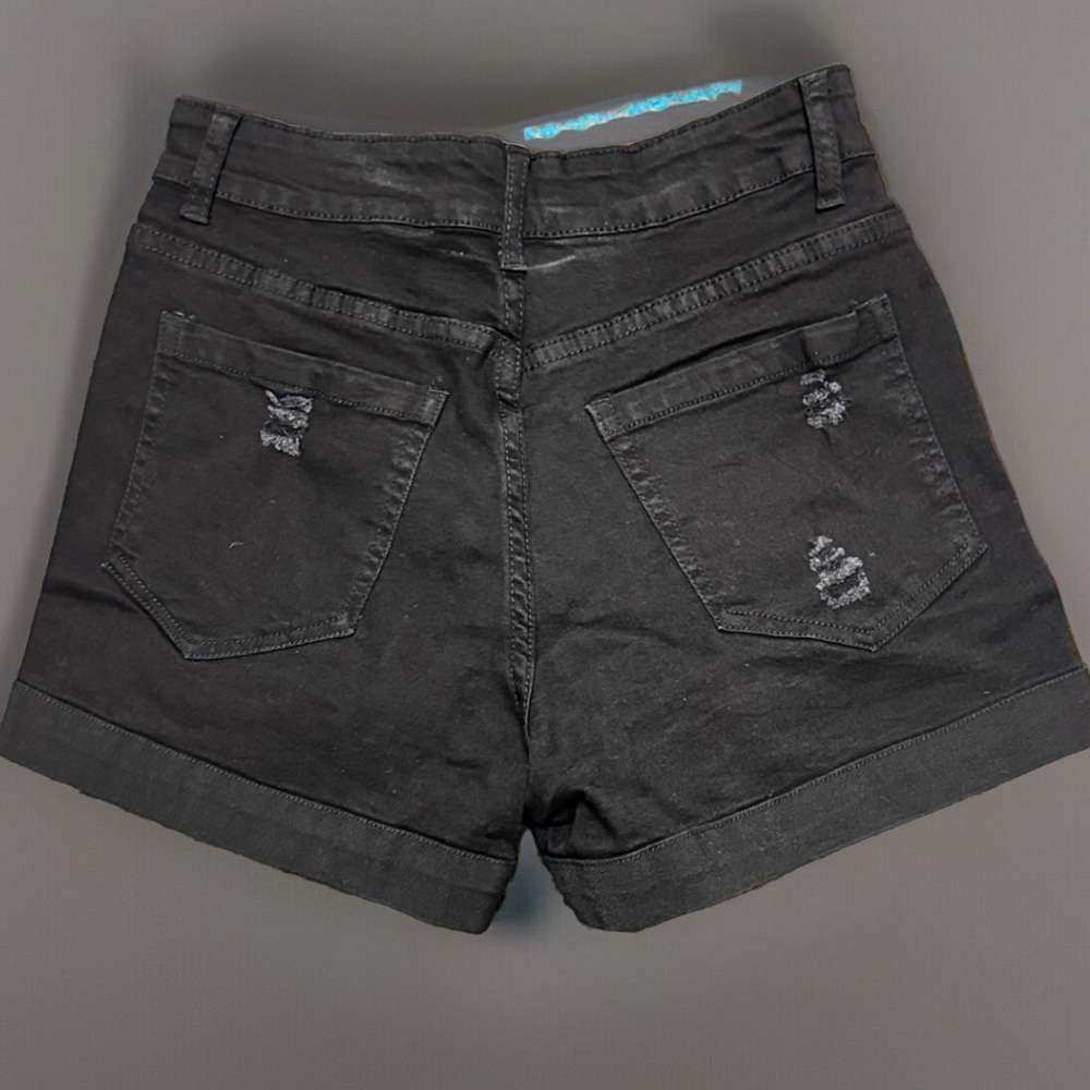 NWT Women's Ripped High Waisted Black Denim Jean Shorts - Small - Picture 3 of 3